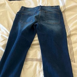 Brand new never worn- KUT From the cloth size 10 Rachel fab lab Mom Jeans.